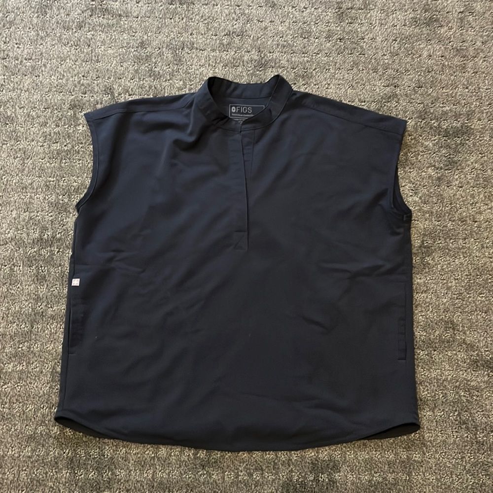 Figs Rafaela Oversized Scrub top Night Sky